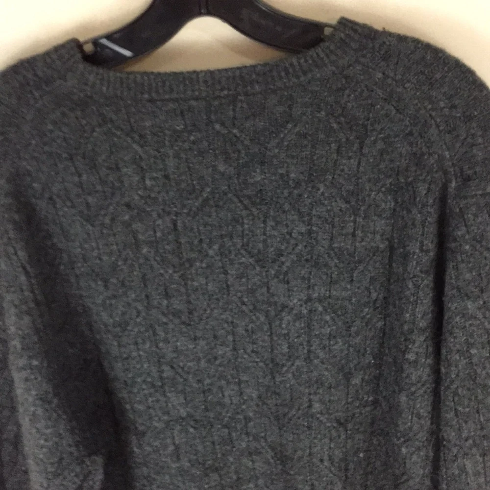 Jos A Banks Reserve Wool Blend Gray Cable Knit Sweater Size Large